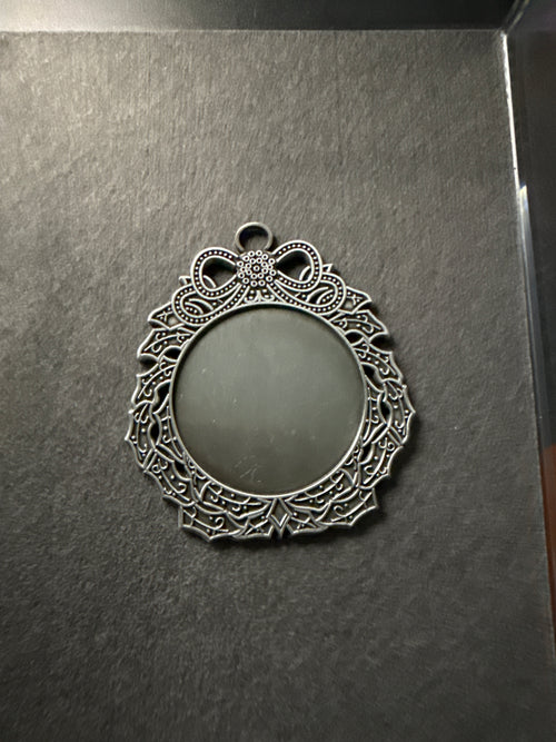 Customizable Christmas Ornament